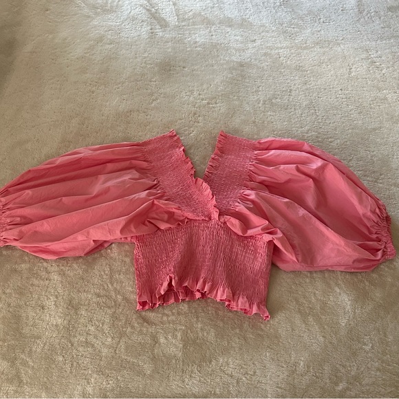 Pink Smocked Bubble Sleeve V Neck Blouse Size M/L - Picture 2 of 7